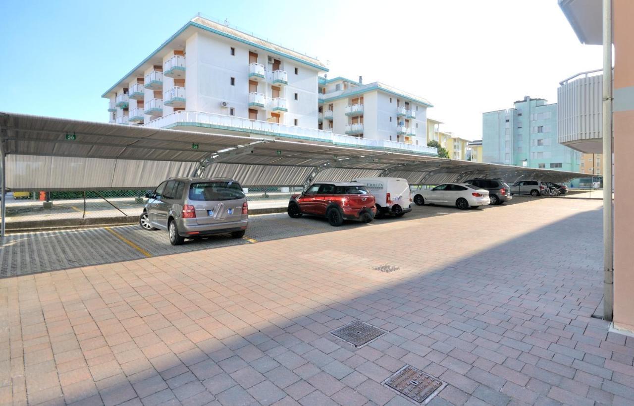 Condominio Malta Bibione Exterior photo